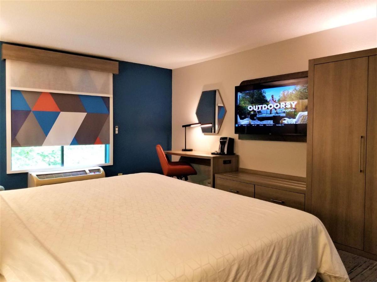 Holiday Inn Express Apex - Raleigh By Ihg Exterior foto