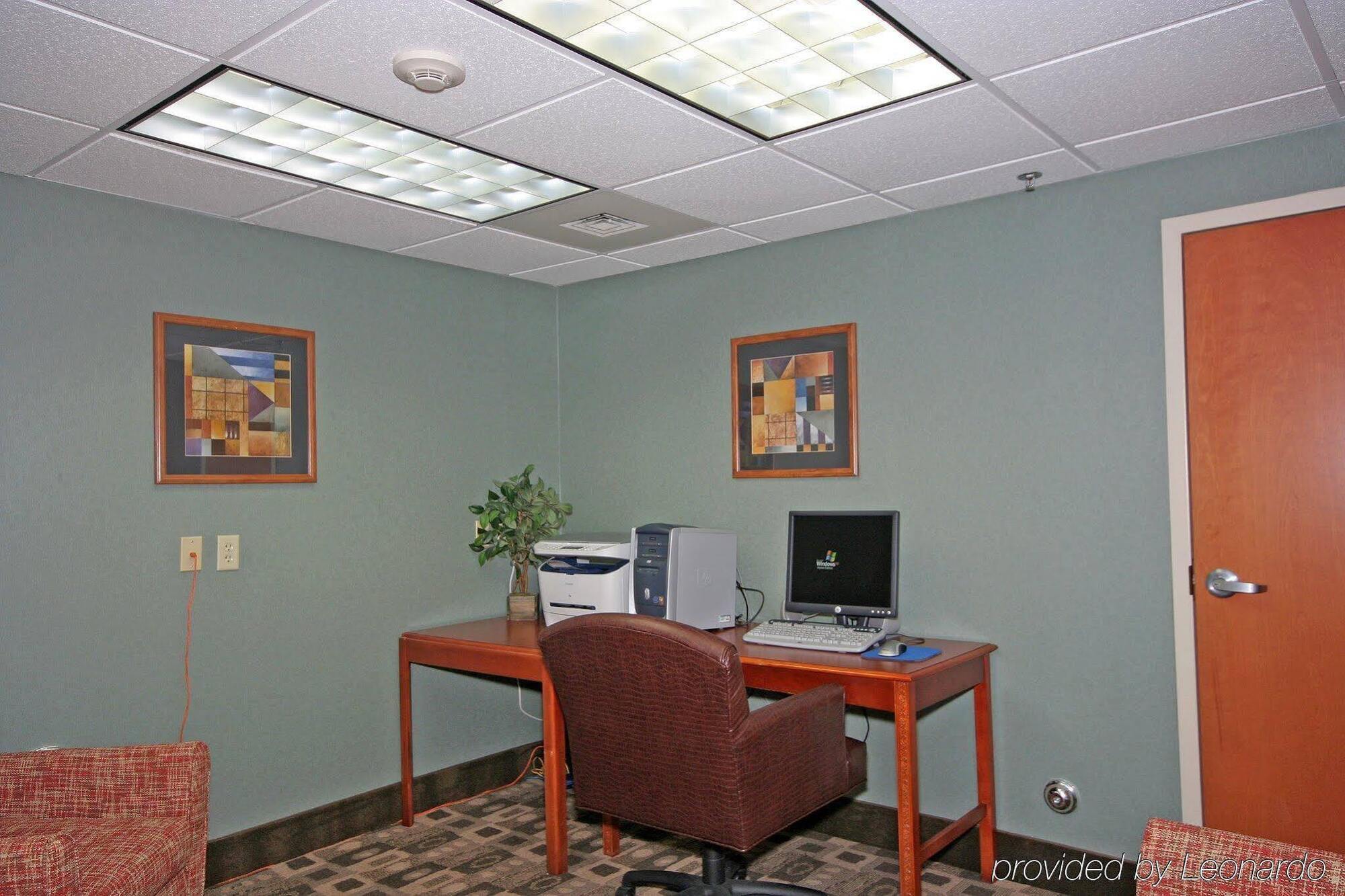 Holiday Inn Express Apex - Raleigh By Ihg Exterior foto
